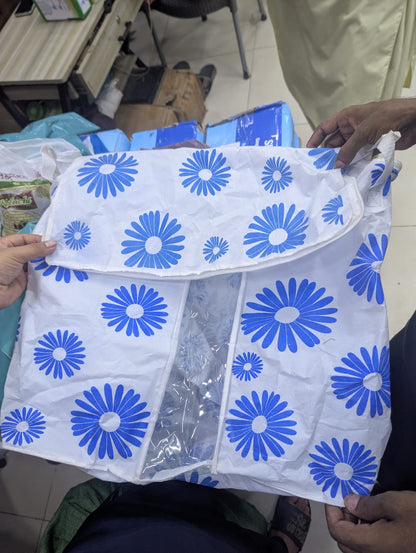 Daisy Print Foldable Storage Bag & Quilt Organizer